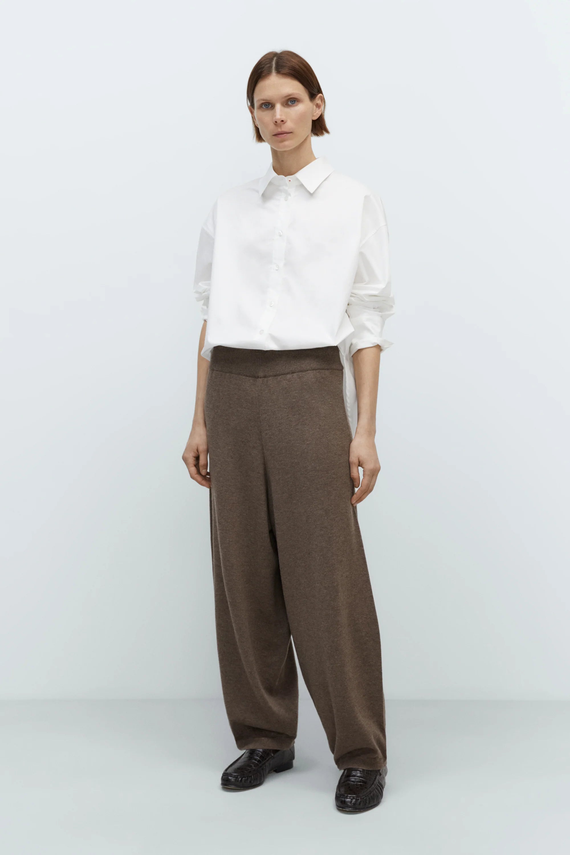 Merino Wool Pants in Taupe, from Cordera